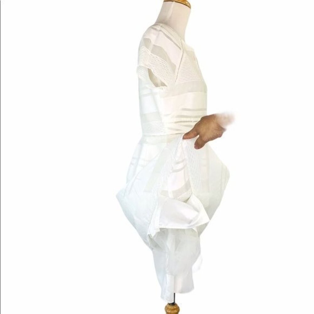 Cremieux A-Line Ryan Dress Botanic Bouquet White Womens Size Medium NWT - Picture 6 of 7